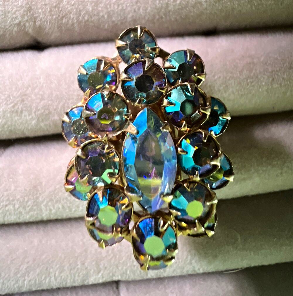 Vintage Blue Aurora Borealis Crystal Rhinestone Cluster Cocktail Ring 6.5